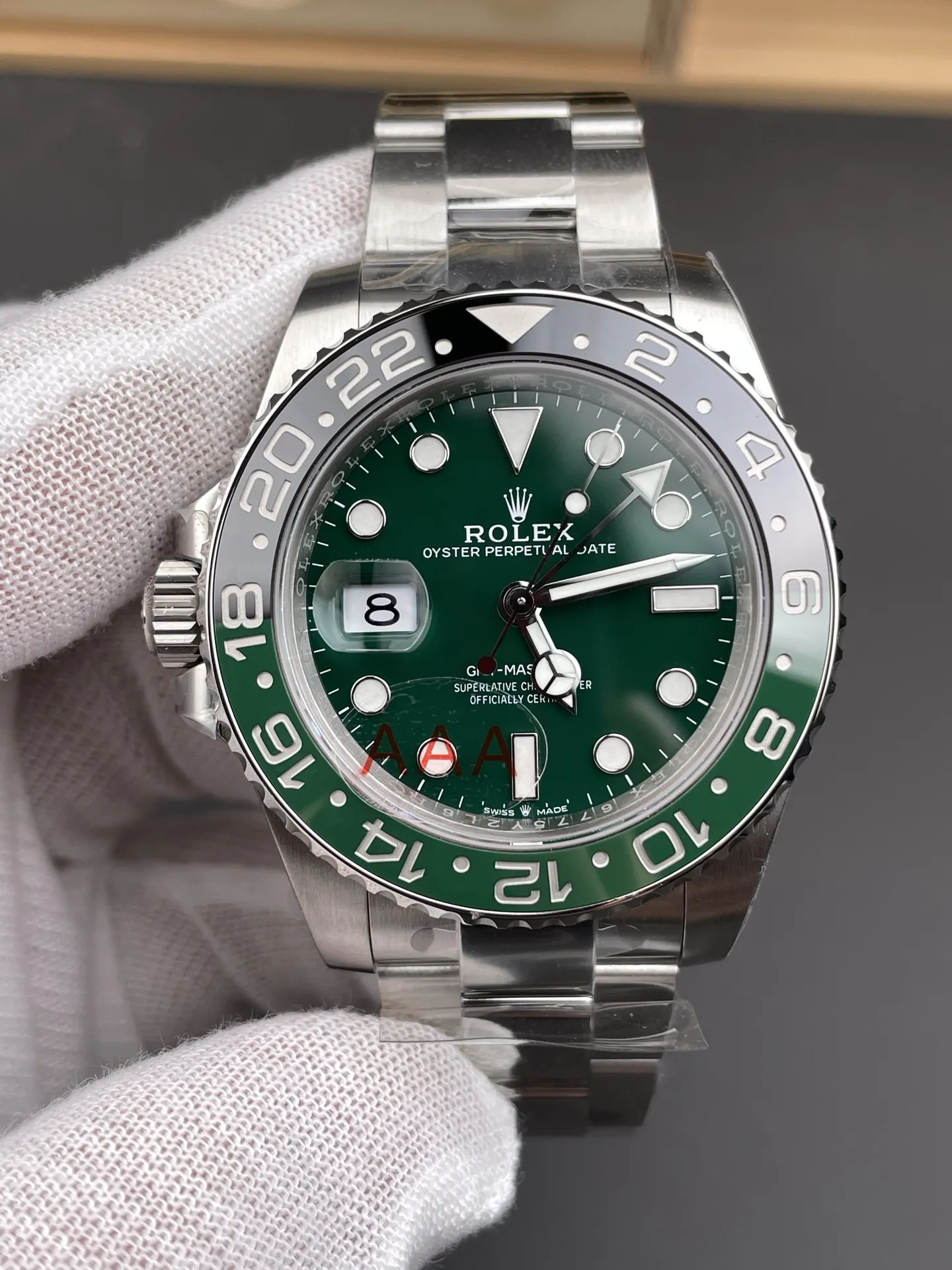 VS Factory Rolex GMT-Master II Left-Handed Green Dial Black/Green Ceramic Bezel "Sprite"Oyster Bracelet (126729VTNR) 1:1 Super Clone – DD3285 Movement - VS Factory Official