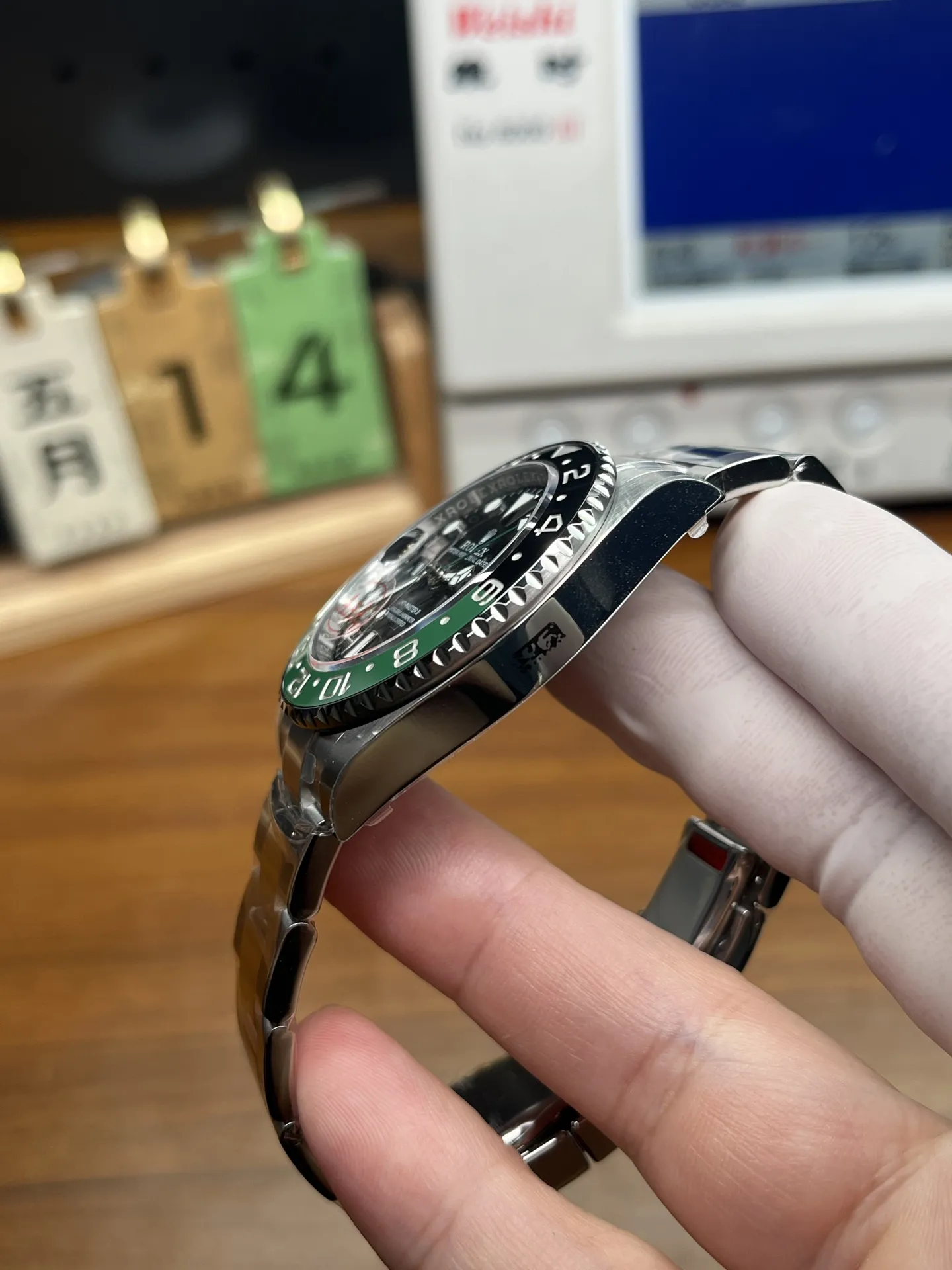 VS Factory Rolex GMT-Master II "Sprite" Left-Handed Black/Green Oyster Bracelet (126720VTNR) 1:1 Super Clone – DD3285 Movement - VS Factory Official photo 4