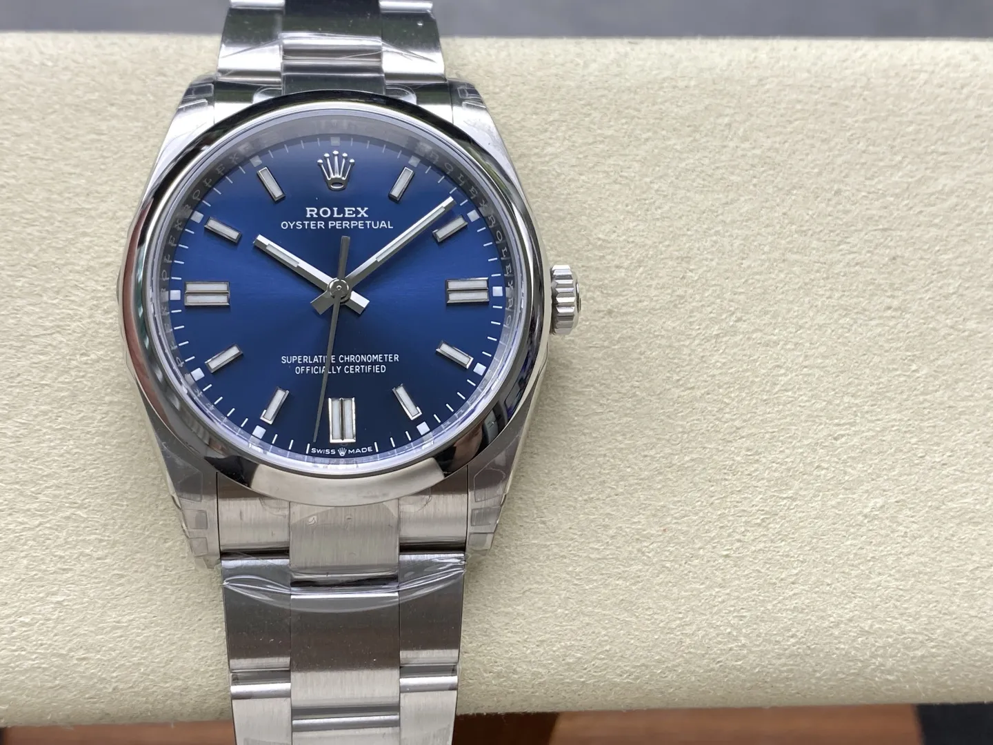 VS Factory Rolex Oyster Perpetual 36mm Bright Blue Sunburst Dial Smooth Bezel Oyster Bracelet (126000) 1:1 Super Clone - DD3230 Movement - VS Factory Official