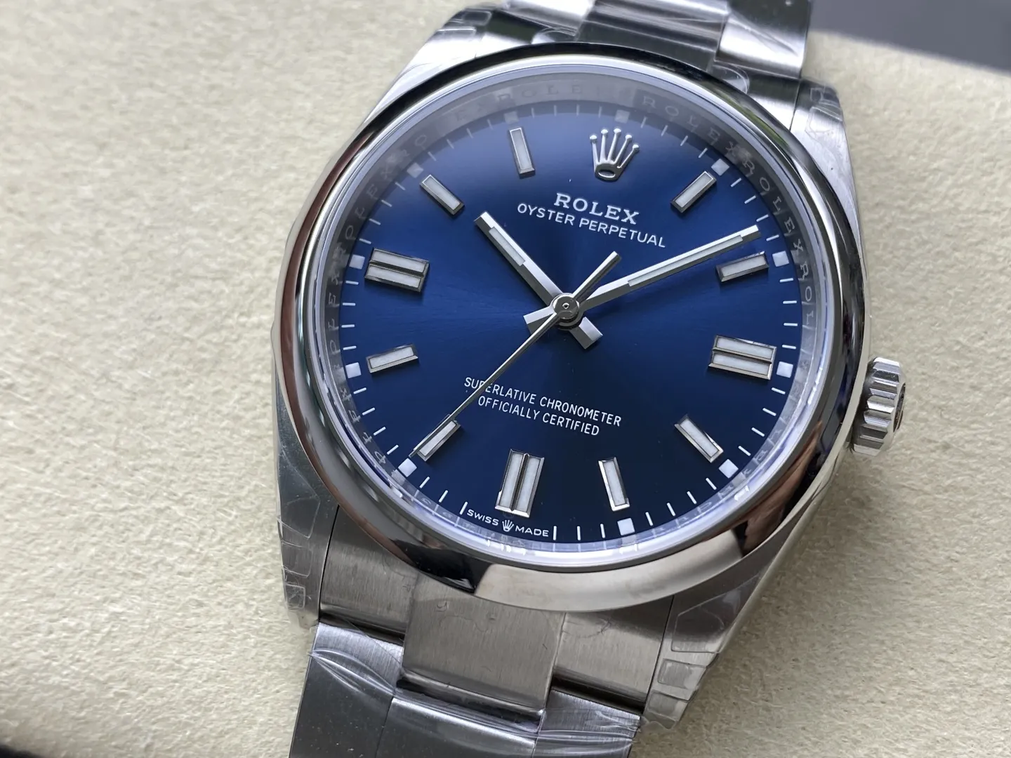 VS Factory Rolex Oyster Perpetual 36mm Bright Blue Sunburst Dial Smooth Bezel Oyster Bracelet (126000) 1:1 Super Clone - DD3230 Movement - VS Factory Official photo 6