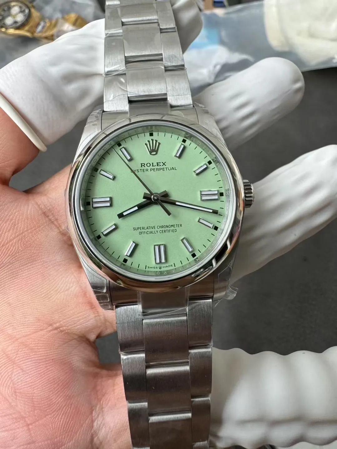 VS Factory Rolex Oyster Perpetual 36mm Green Lacquer Dial Smooth Bezel Oyster Bracelet (126000) 1:1 Super Clone - DD3230 Movement - VS Factory Official