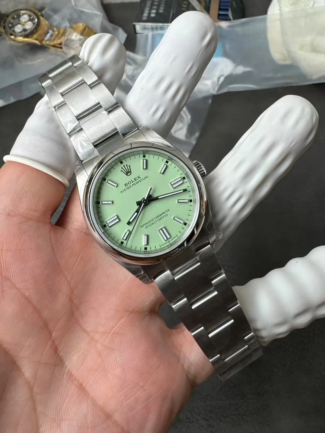 VS Factory Rolex Oyster Perpetual 36mm Green Lacquer Dial Smooth Bezel Oyster Bracelet (126000) 1:1 Super Clone - DD3230 Movement - VS Factory Official photo 5