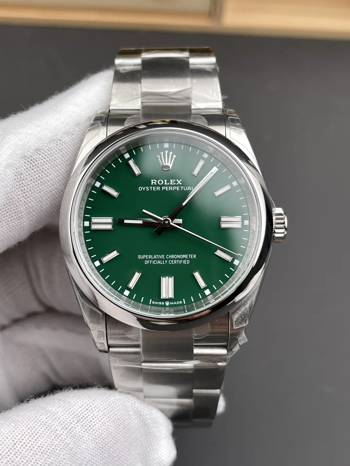 VS Factory Rolex Oyster Perpetual 36mm "Rolex Green" Lacquer Dial Smooth Bezel Oyster Bracelet (126000) 1:1 Super Clone - DD3230 Movement - VS Factory Official photo 3