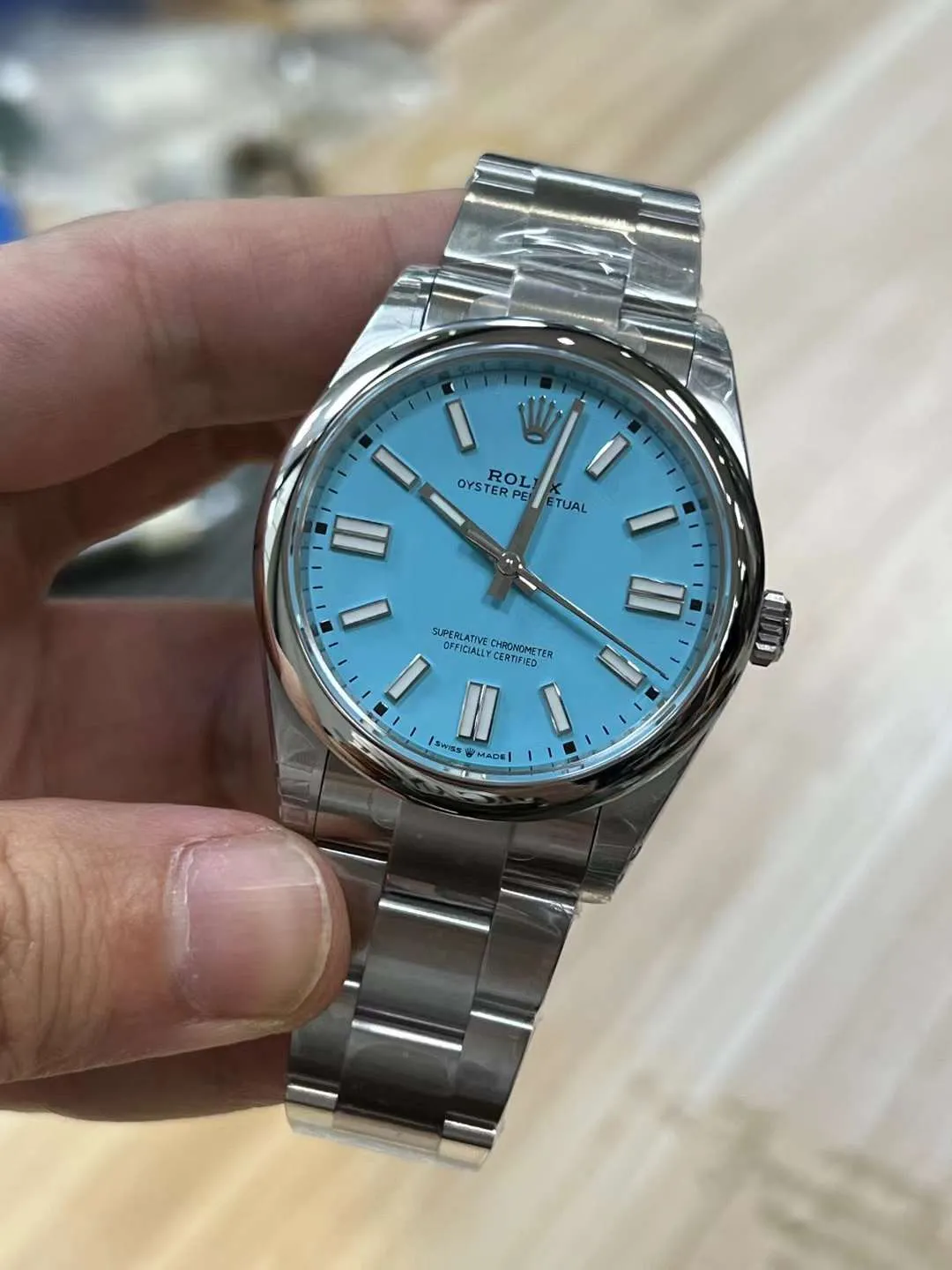 VS Factory Rolex Oyster Perpetual 41mm Turquoise "Tiffany" Blue Dial Smooth Bezel Oyster Bracelet (124300) 1:1 Super Clone - VS3230 Movement - VS Factory Official photo 3