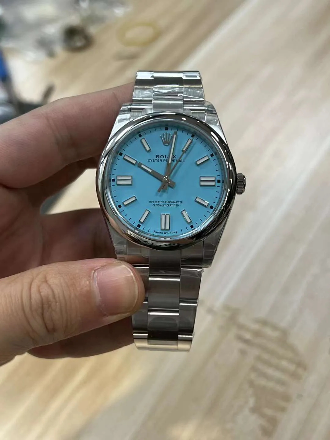 VS Factory Rolex Oyster Perpetual 41mm Turquoise "Tiffany" Blue Dial Smooth Bezel Oyster Bracelet (124300) 1:1 Super Clone - VS3230 Movement - VS Factory Official photo 4