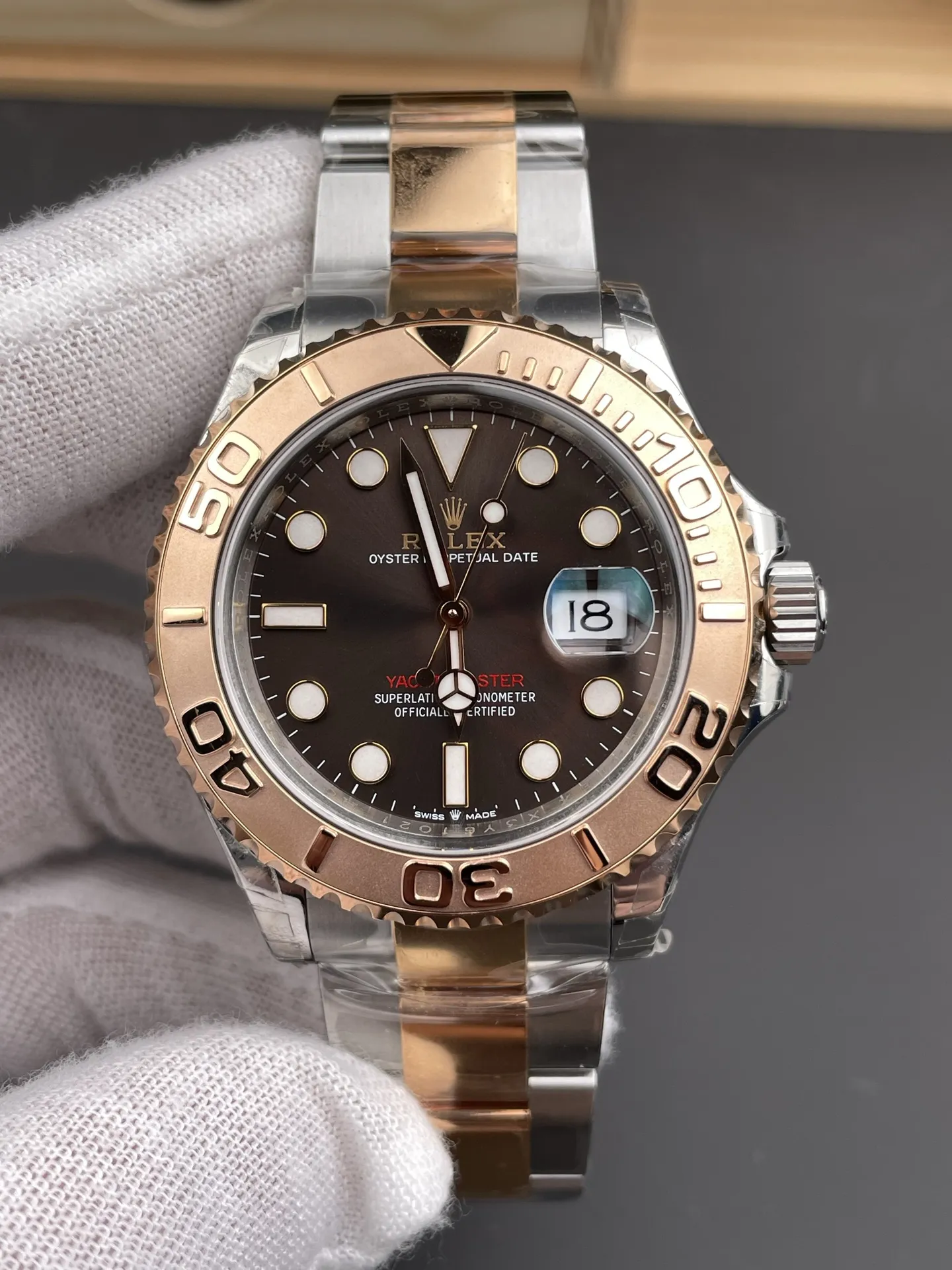 VS Factory Rolex Yacht-Master 40mm Two-Tone Rose Gold Chocolate Dial Rose Gold Bezel Oyster Bracelet (126621) 1:1 Super Clone - DD3235 Movement - VS Factory Official photo 4
