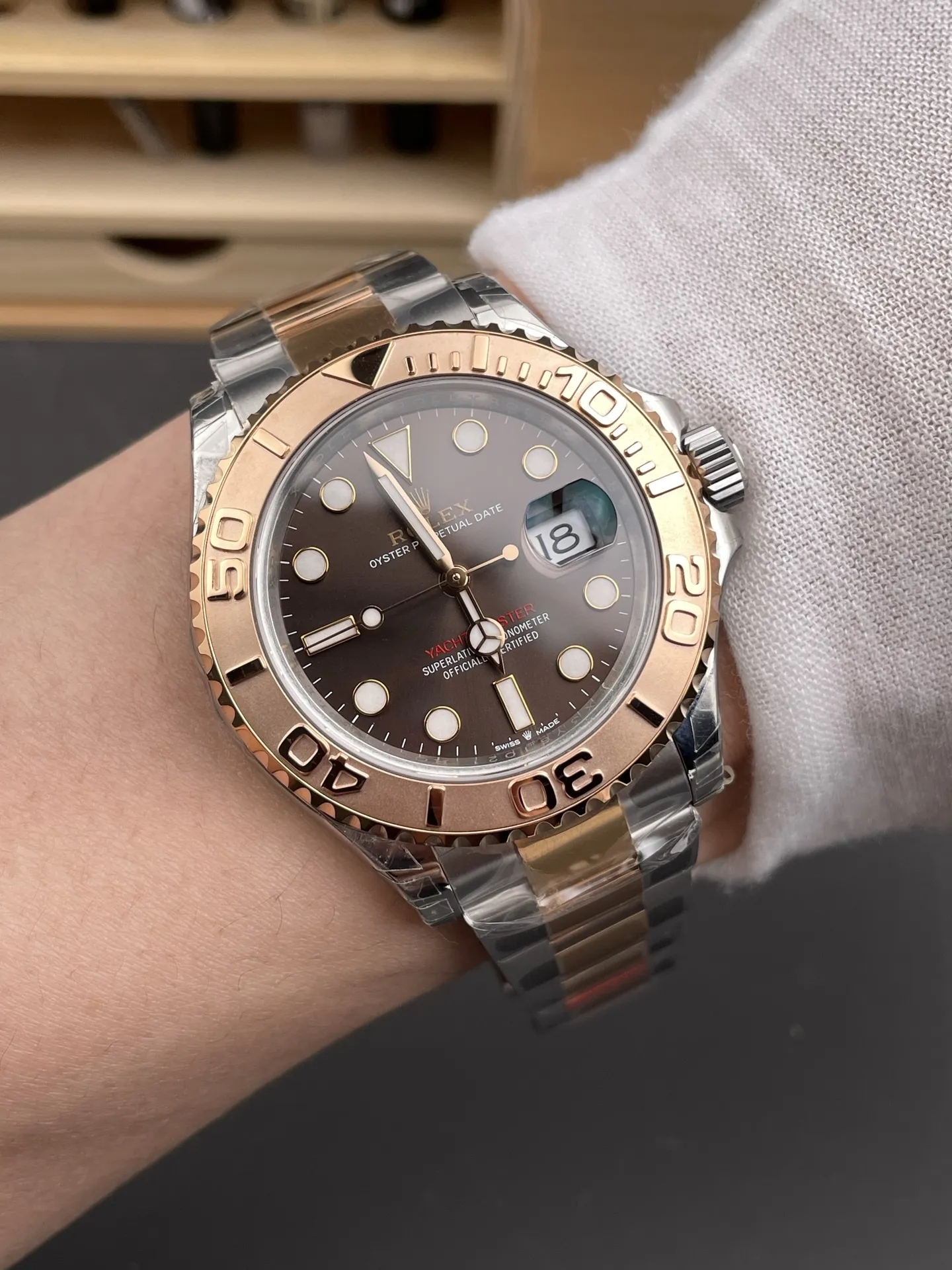 VS Factory Rolex Yacht-Master 40mm Two-Tone Rose Gold Chocolate Dial Rose Gold Bezel Oyster Bracelet (126621) 1:1 Super Clone - DD3235 Movement - VS Factory Official photo 5